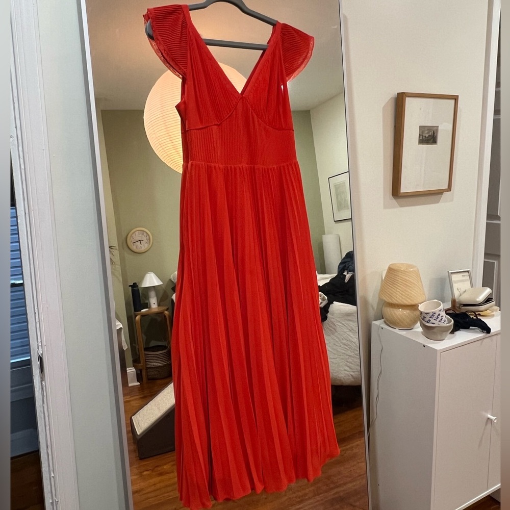 Lisa Says Gah— Foxiedox Anoki dress